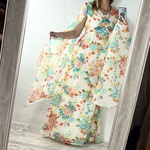 ✨VINTAGE!!✨🧚‍♀️ 1970s Fairy Core Floral Maiden Boho Renaissance Faire Dress